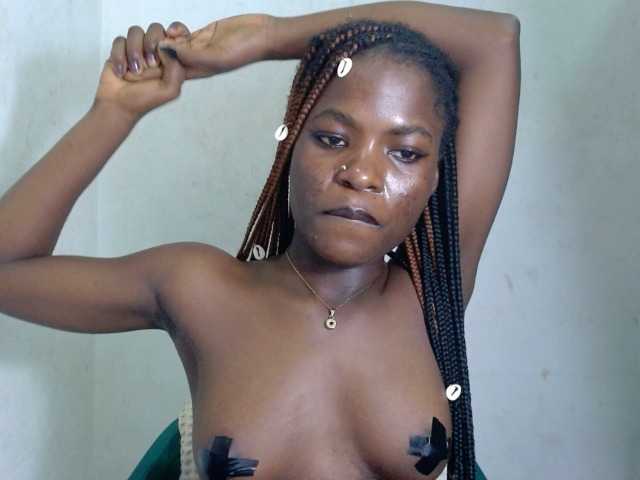 Sexyxcunt live cam on BongaCams