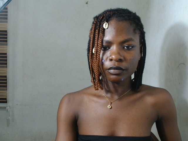 Sexyxcunt live cam on BongaCams