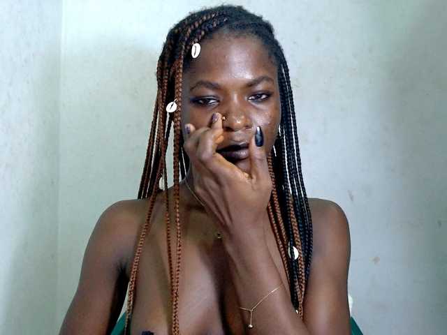 Sexyxcunt live cam on BongaCams