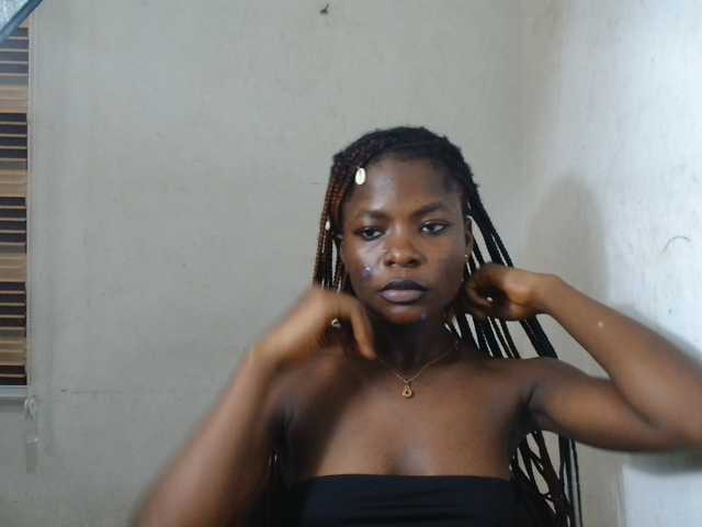 Sexyxcunt live cam on BongaCams