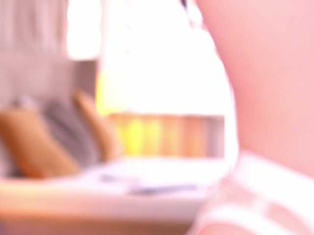 RubyRouj live cam on BongaCams