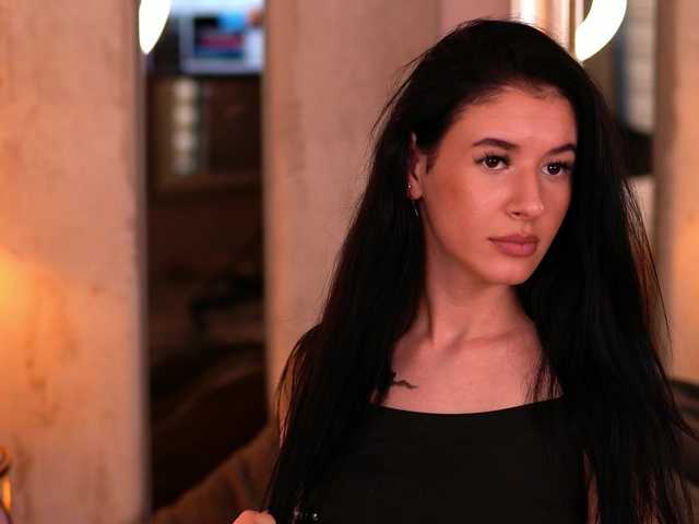 RubyRouj live cam on BongaCams