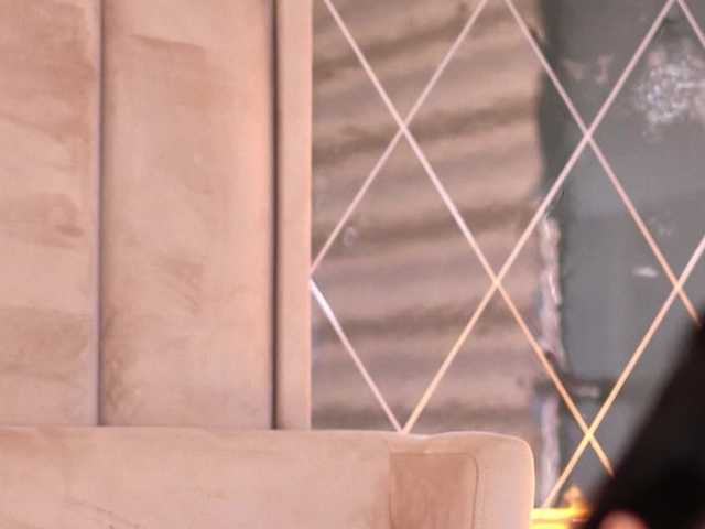 RubyRouj live cam on BongaCams