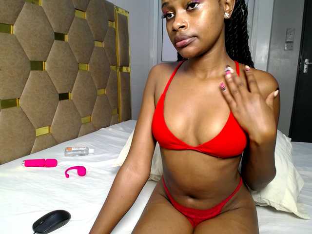 AlexahJade live cam on BongaCams