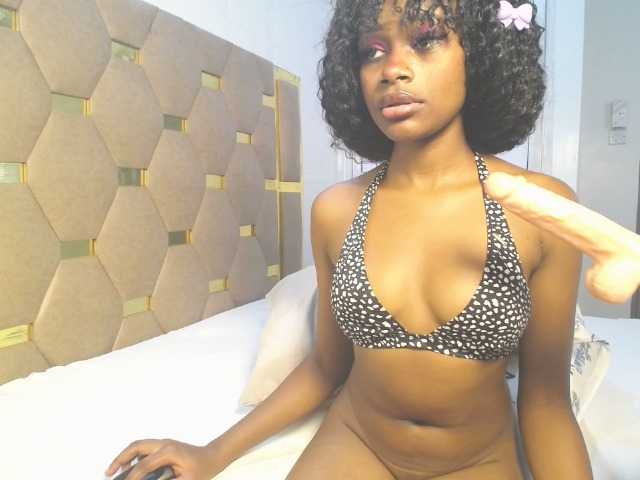 AlexahJade live cam on BongaCams