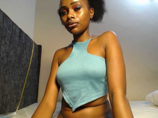 AlexahJade live cam on BongaCams