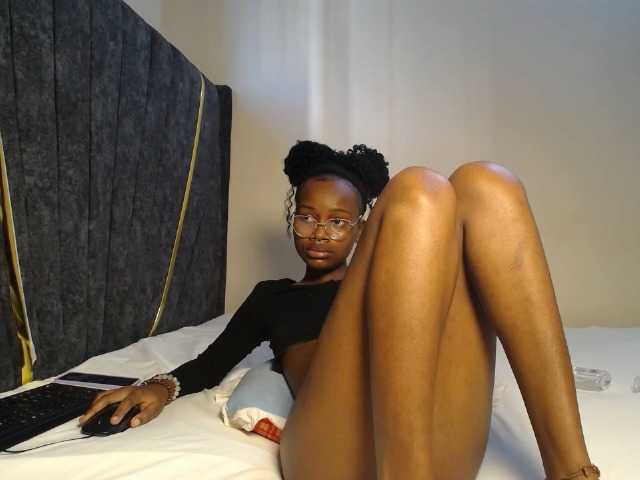 AlexahJade live cam on BongaCams