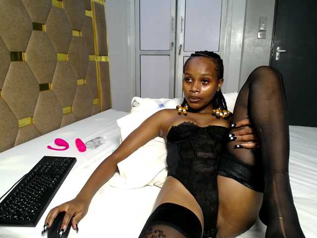 AlexahJade live cam on BongaCams