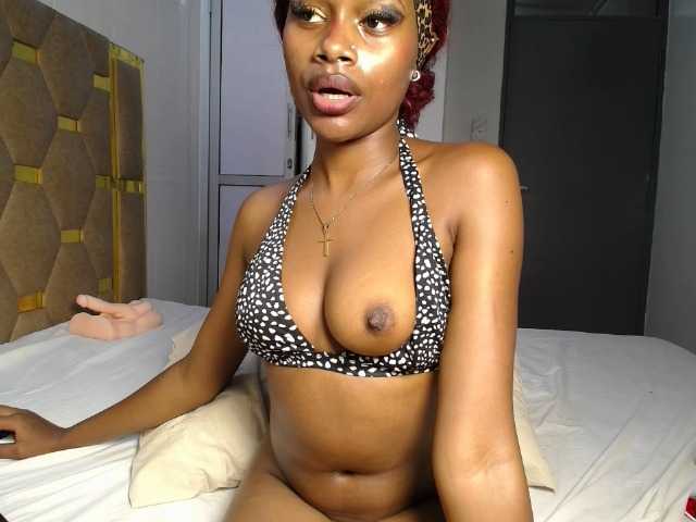 AlexahJade live cam on BongaCams