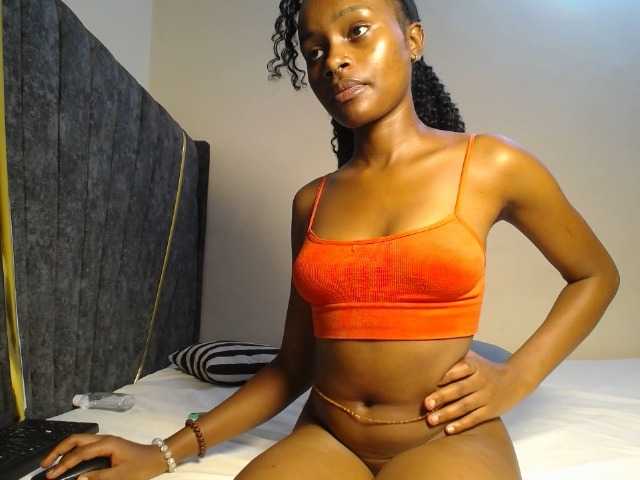 AlexahJade live cam on BongaCams