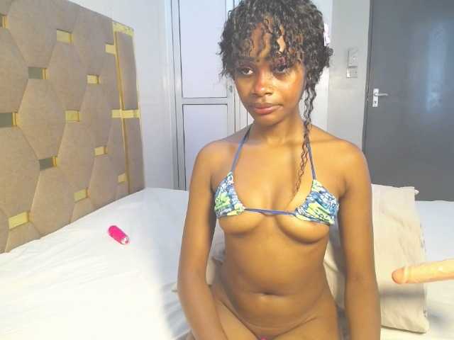 AlexahJade live cam on BongaCams
