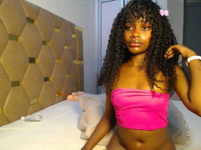 AlexahJade live cam on BongaCams