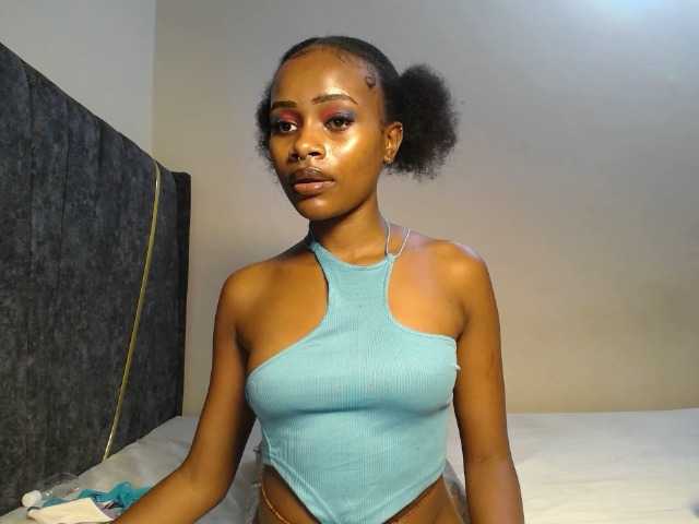 AlexahJade live cam on BongaCams