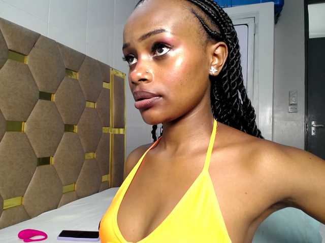 AlexahJade live cam on BongaCams