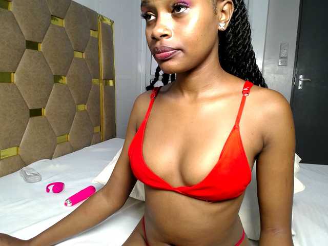 AlexahJade live cam on BongaCams