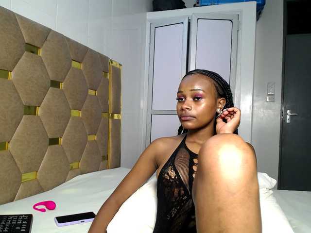 AlexahJade live cam on BongaCams