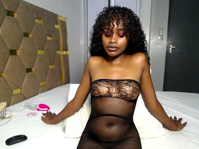 AlexahJade live cam on BongaCams