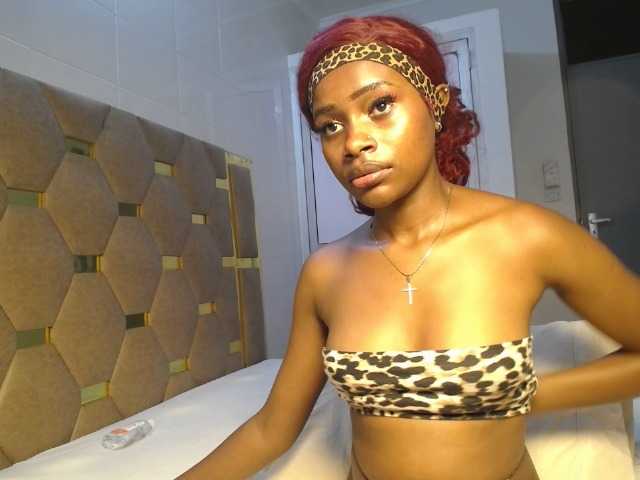 AlexahJade live cam on BongaCams