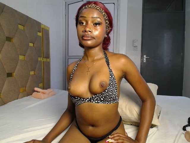 AlexahJade live cam on BongaCams