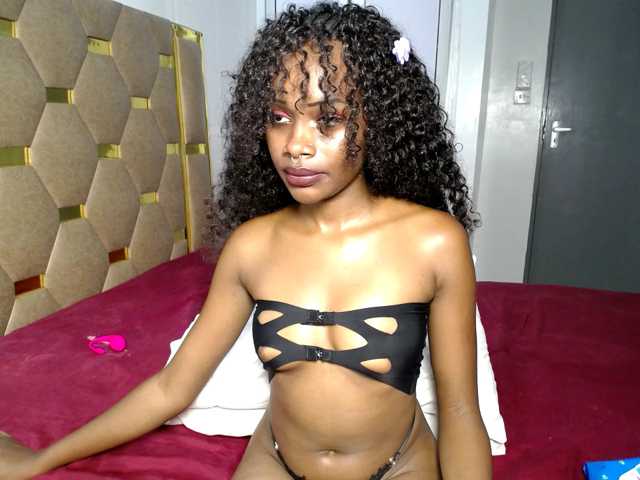 AlexahJade live cam on BongaCams