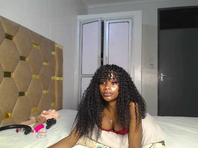 AlexahJade live cam on BongaCams