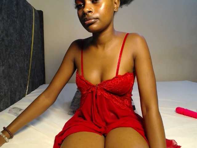 AlexahJade live cam on BongaCams