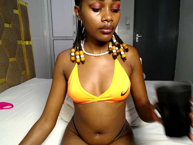 AlexahJade live cam on BongaCams