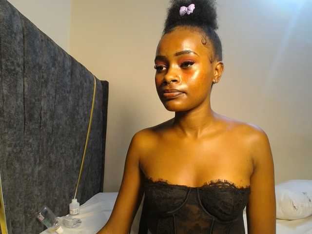 AlexahJade Live Cam on BongaCams