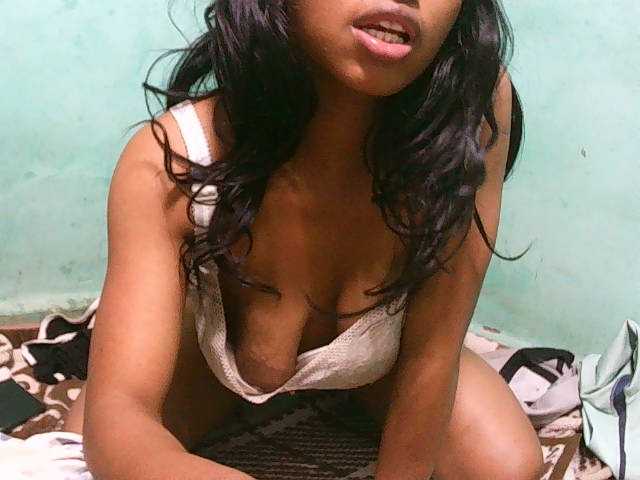 Rusteed13 live cam on BongaCams