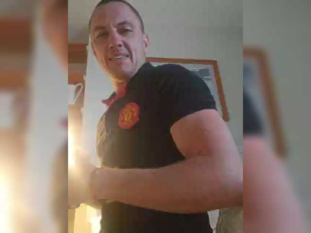 Mon7k, 33 y/o - Live Cam on BongaCams