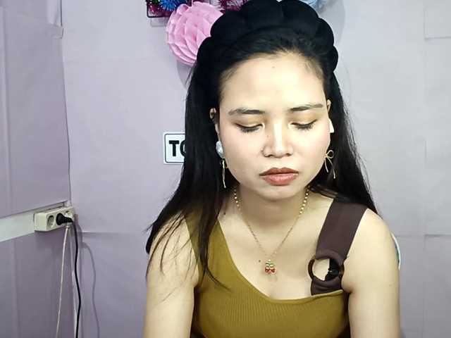 CalistaLeilich live cam on BongaCams