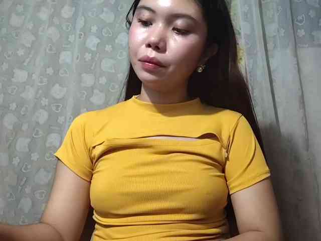 SophiaAllTheWay webcam