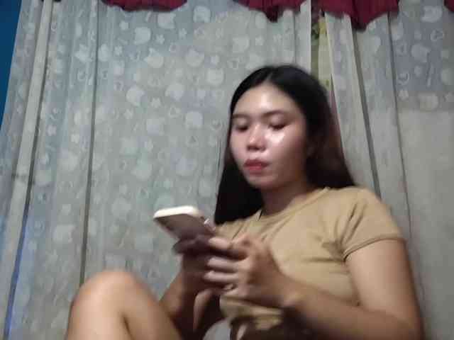 SophiaAllTheWay webcam