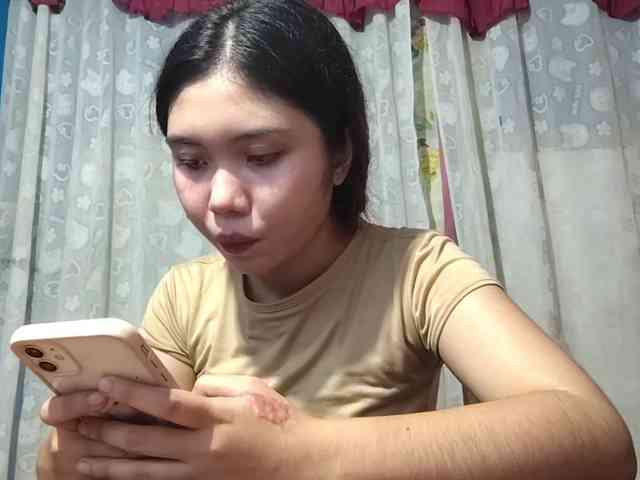 SophiaAllTheWay webcam