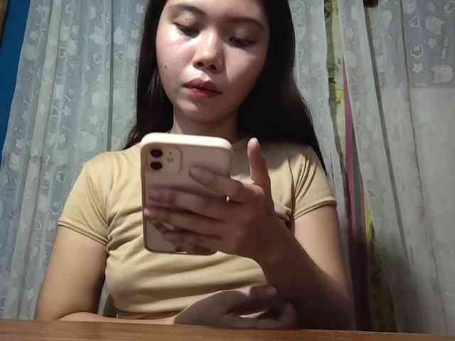 SophiaAllTheWay webcam