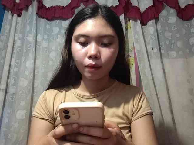 Model: SophiaAllTheWay