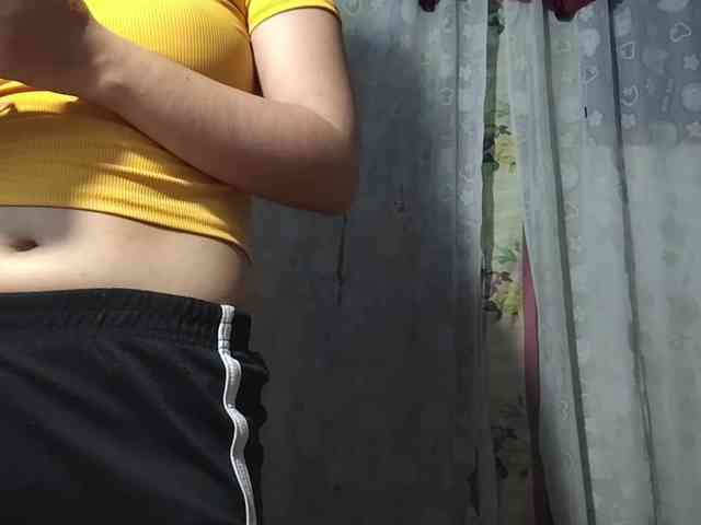 SophiaAllTheWay webcam