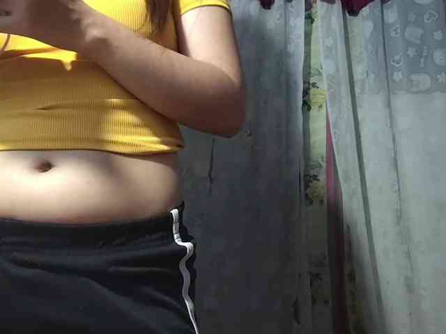 SophiaAllTheWay webcam