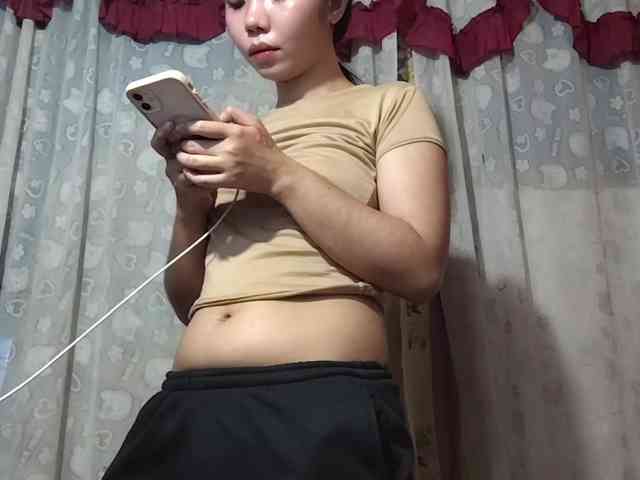 SophiaAllTheWay webcam