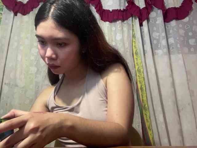 SophiaAllTheWay webcam