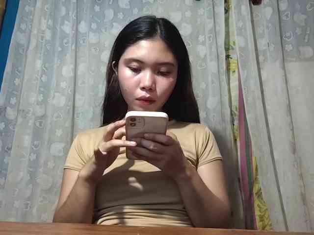 SophiaAllTheWay webcam