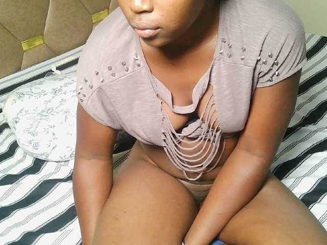 NastyQueenDiva live cam on BongaCams