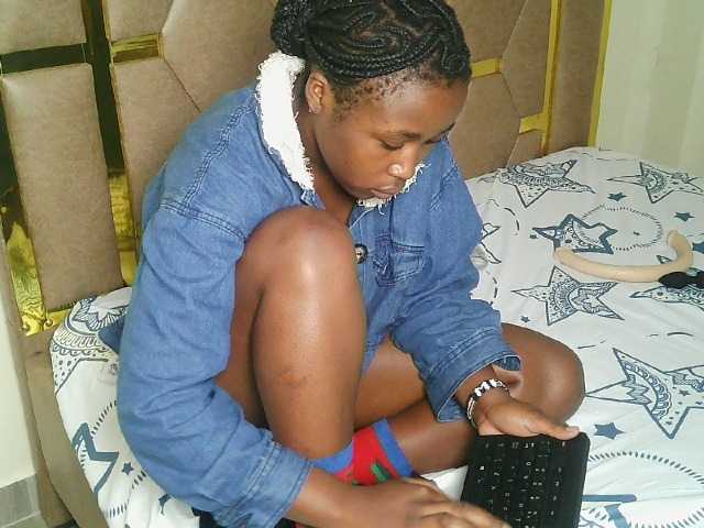 NastyQueenDiva live cam on BongaCams