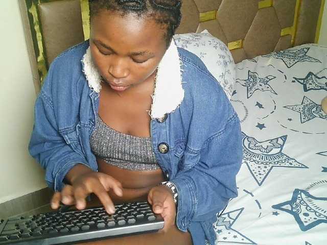 NastyQueenDiva live cam on BongaCams