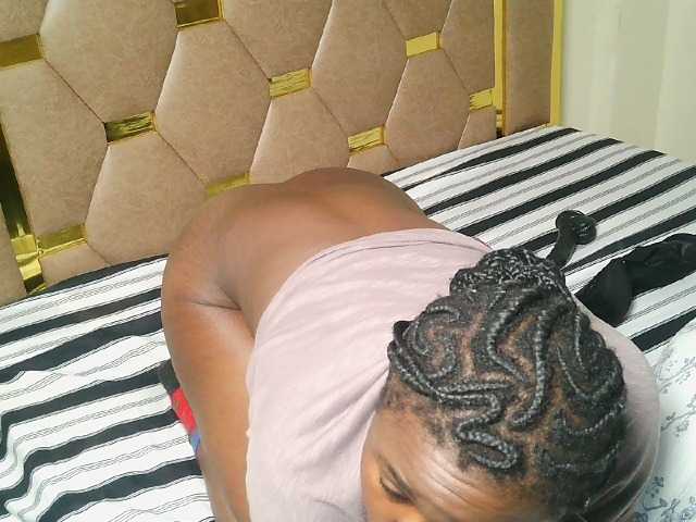 NastyQueenDiva live cam on BongaCams