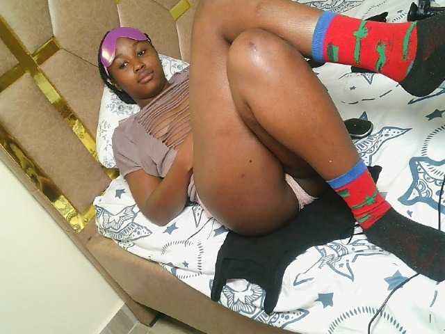 NastyQueenDiva live cam on BongaCams