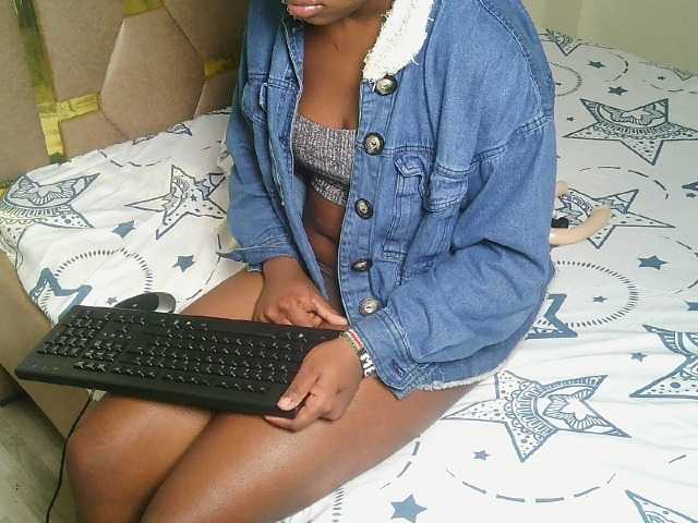 NastyQueenDiva live cam on BongaCams