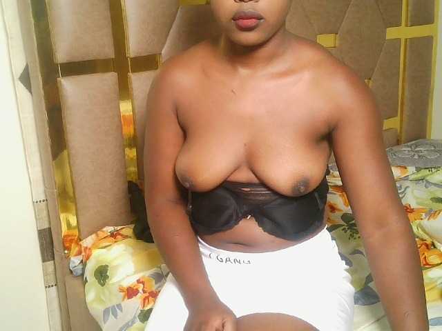 NastyQueenDiva live cam on BongaCams