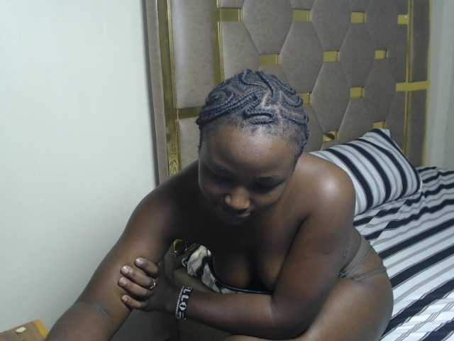 NastyQueenDiva live cam on BongaCams
