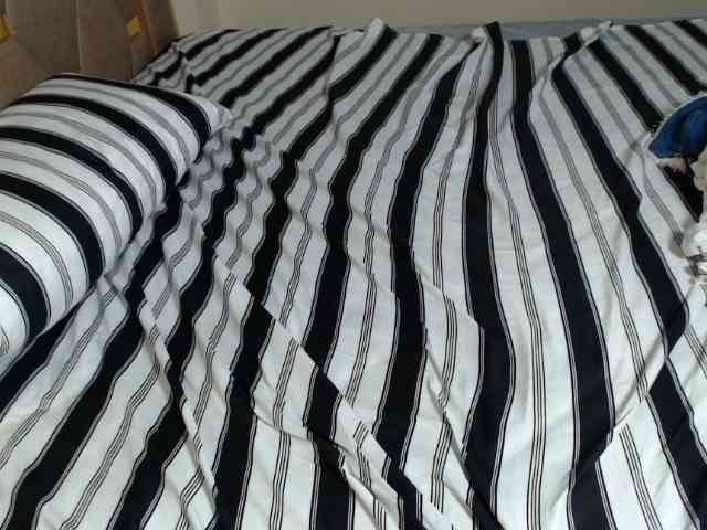Ebonny_QueenMel webcam